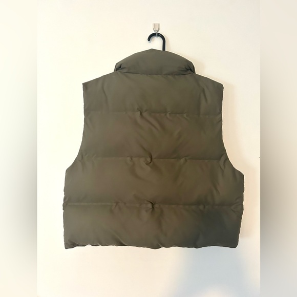 Zara Vest - Picture 2 of 3